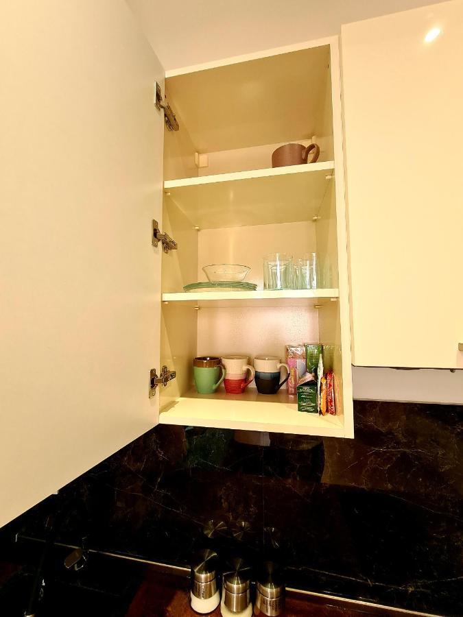 Deluxe Apartment In City Center Erevan Esterno foto